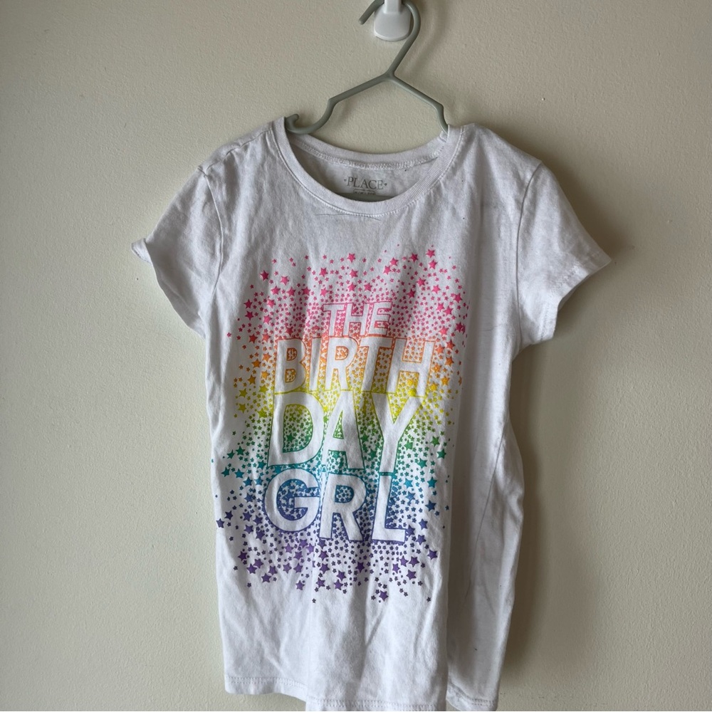 🌼 5/$20 The Children’s Place Girls “The Birthday Girl” Rainbow Star Tee Size 7/8